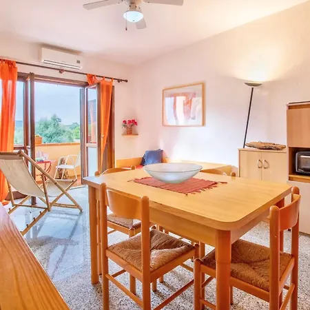 5 Beds In Marinella Just 300 Mt From The Sea Apartman *
