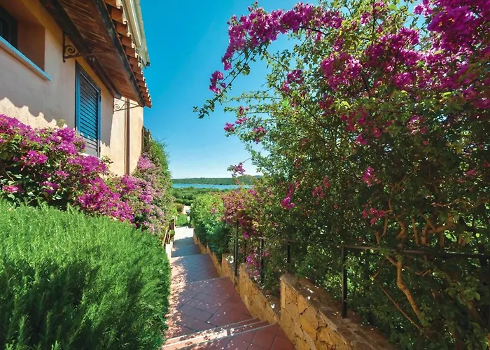 5 Beds In Marinella Just 300 Mt From The Sea Golfo Aranci