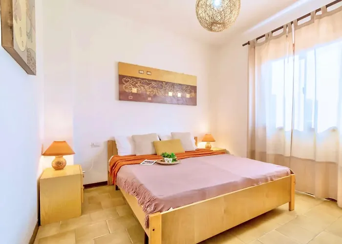 5 Beds In Marinella Just 300 Mt From The Sea *