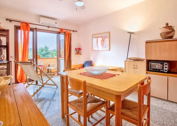 5 Beds In Marinella Just 300 Mt From The Sea Lägenhet *