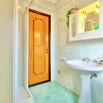 Lejlighed 5 Beds In Marinella Just 300 Mt From The Sea *
